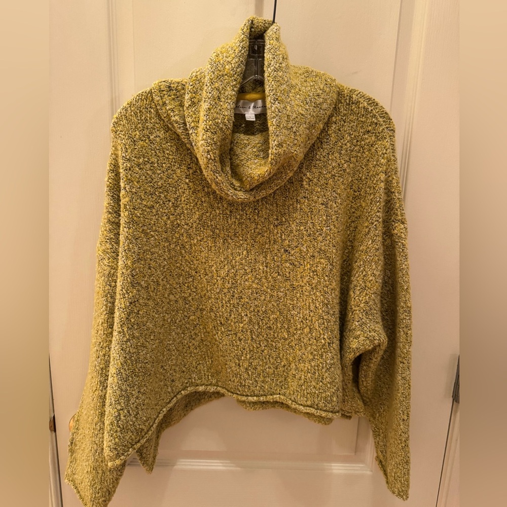 Chelsea & Theodora Cozy Yellow Cowl Neck Short Waist Sweater Ladies Large EUC